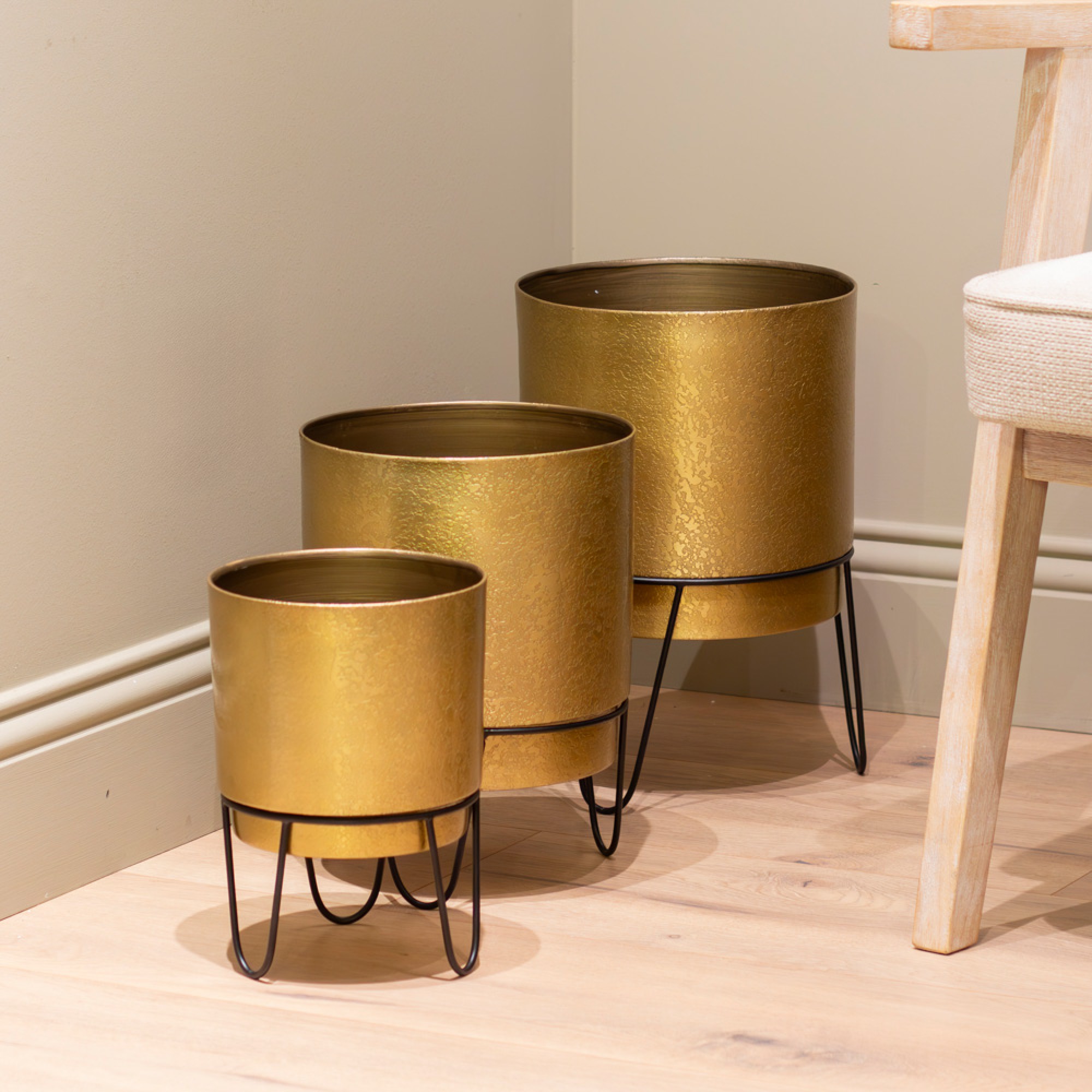 Anisha Planter BlackGold 2