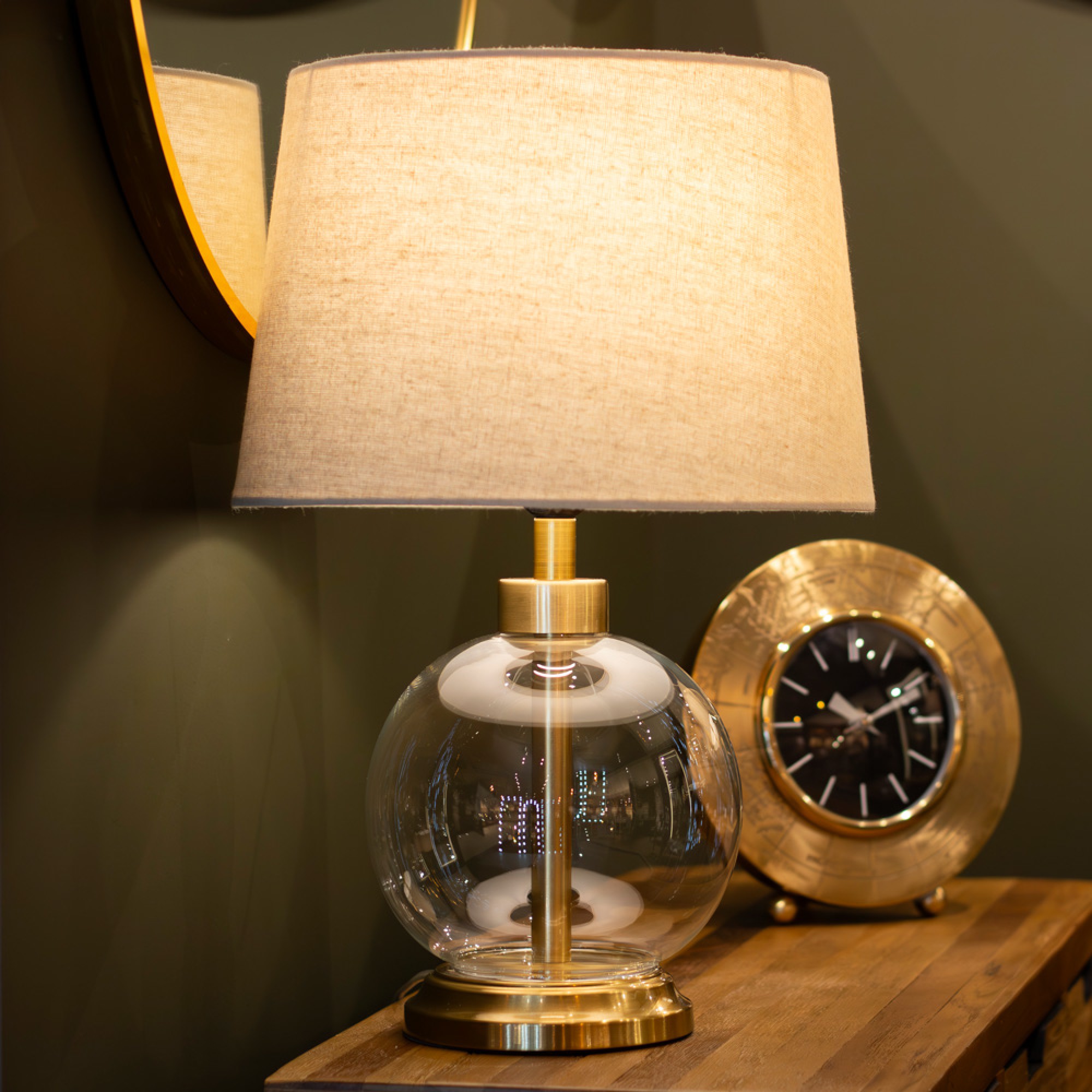 Bell Gold Table Lamp 1