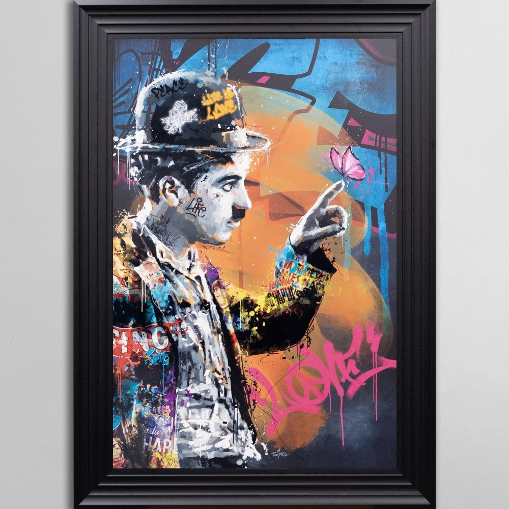 Charlie Chaplin et le Papillon 1