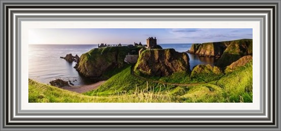 Pano of Dunottar Castle at Sunrise 1